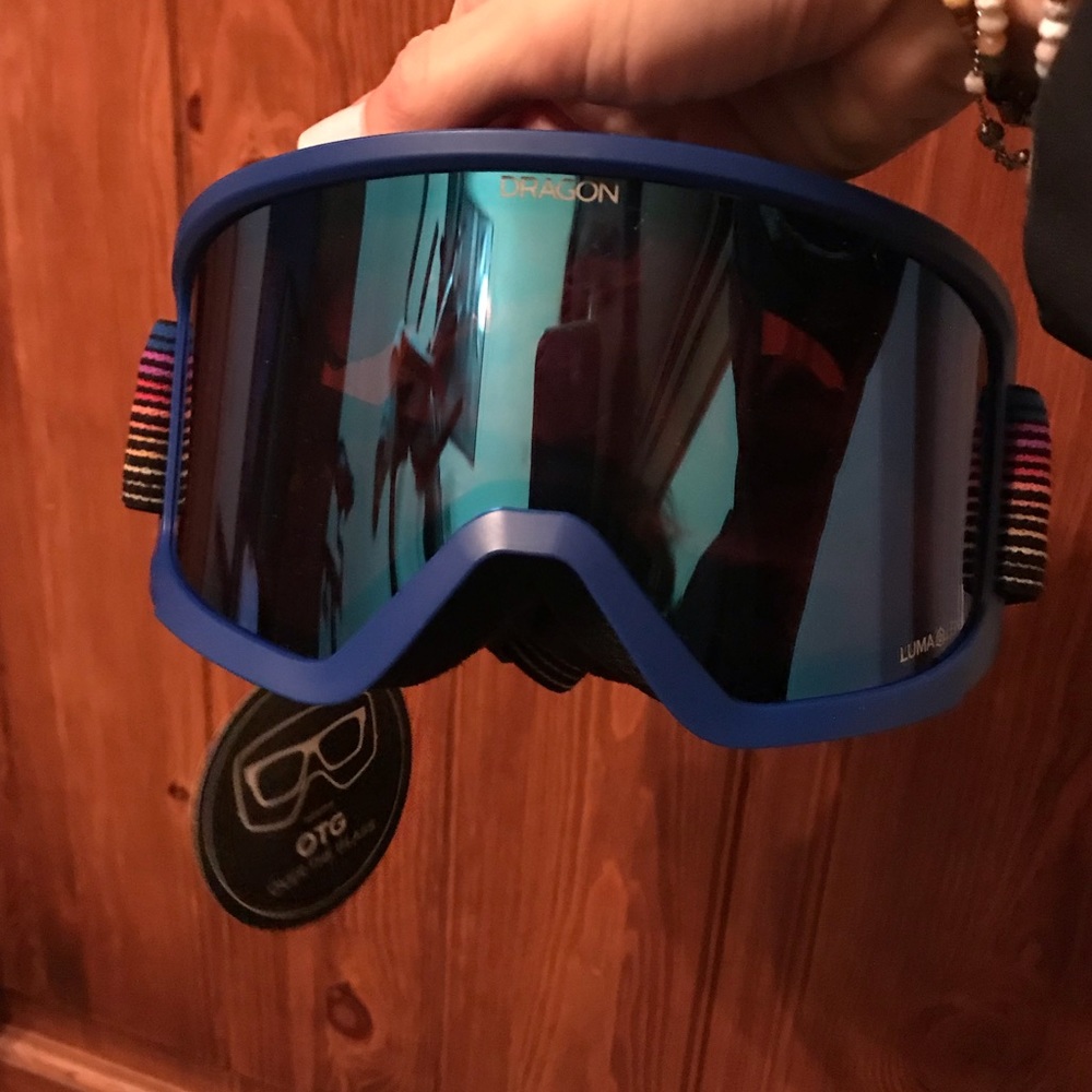 BRAND NEW DRAGON DX3 OTG GOGGLES